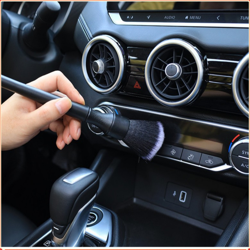 فرشاة تنظيف السيارات ذات الشعي - مراجعة Seat Cleaner Fabric وسعره